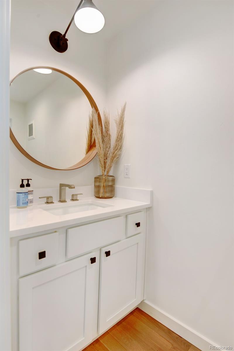 MLS Image #18 for 2596 s bannock street,denver, Colorado