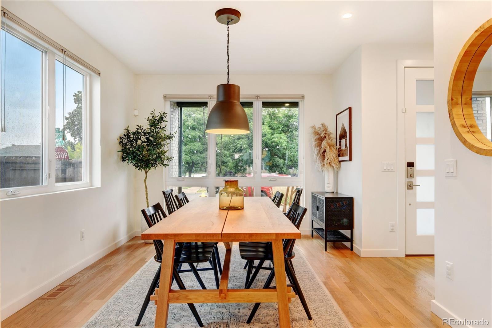 MLS Image #5 for 2596 s bannock street,denver, Colorado