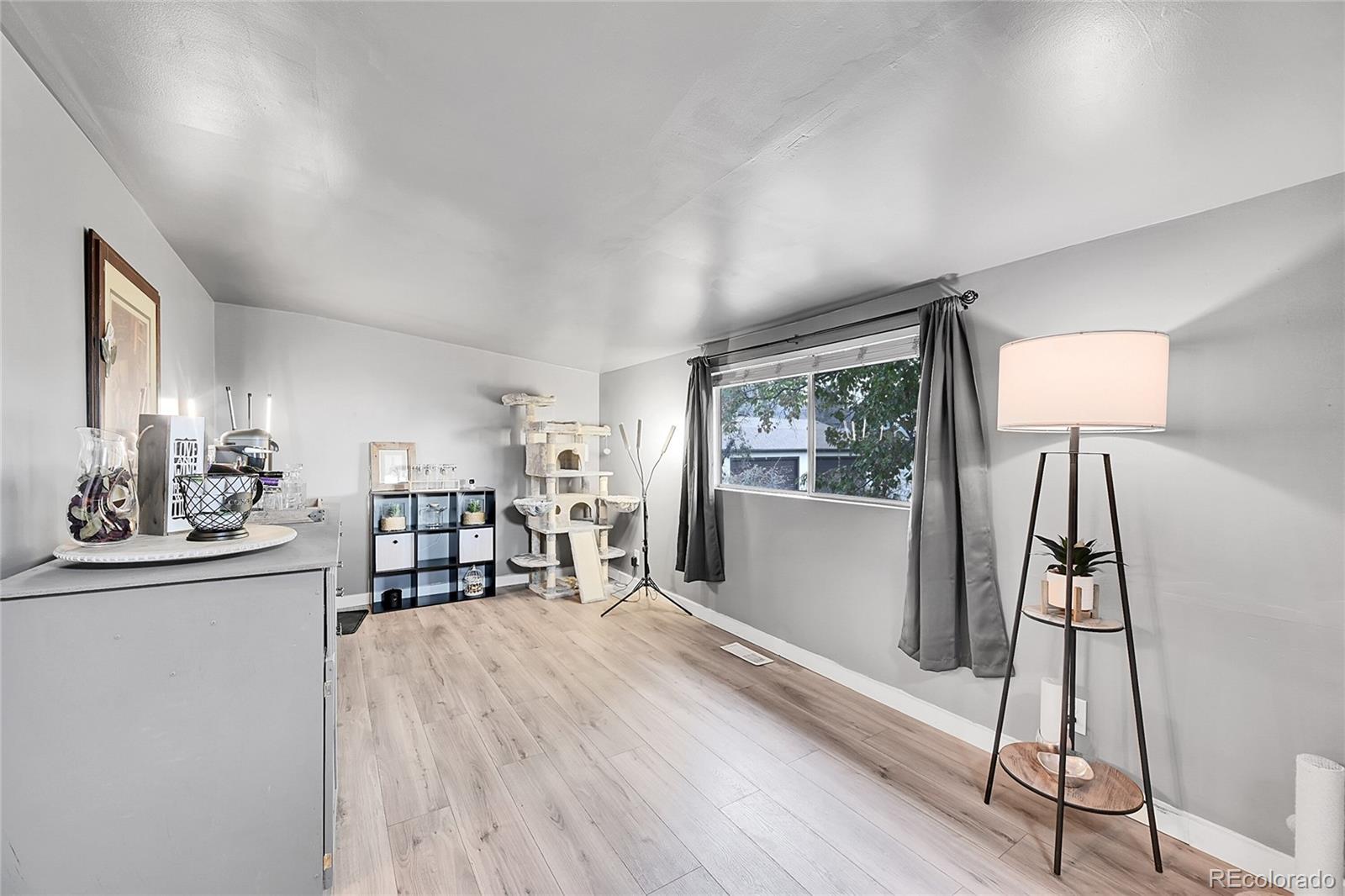 MLS Image #12 for 421 s chelton road,colorado springs, Colorado