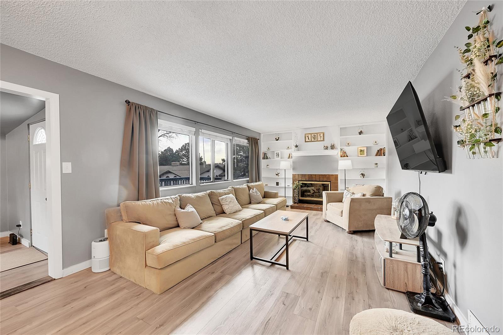 MLS Image #3 for 421 s chelton road,colorado springs, Colorado