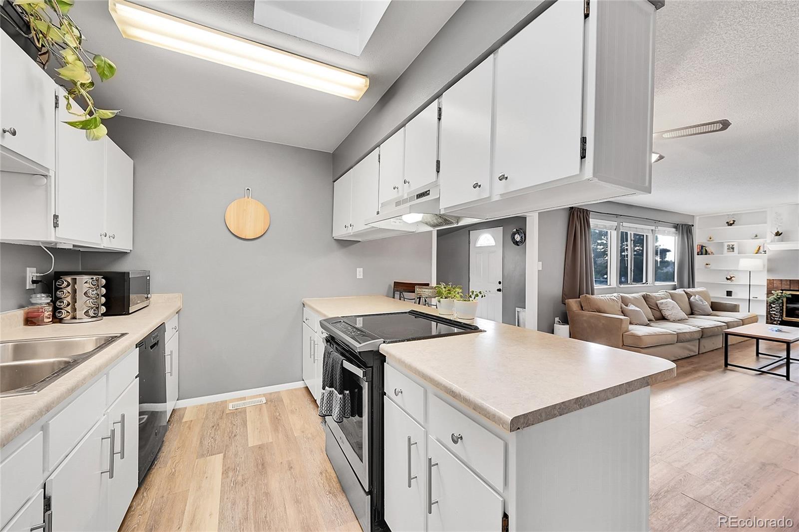 MLS Image #9 for 421 s chelton road,colorado springs, Colorado