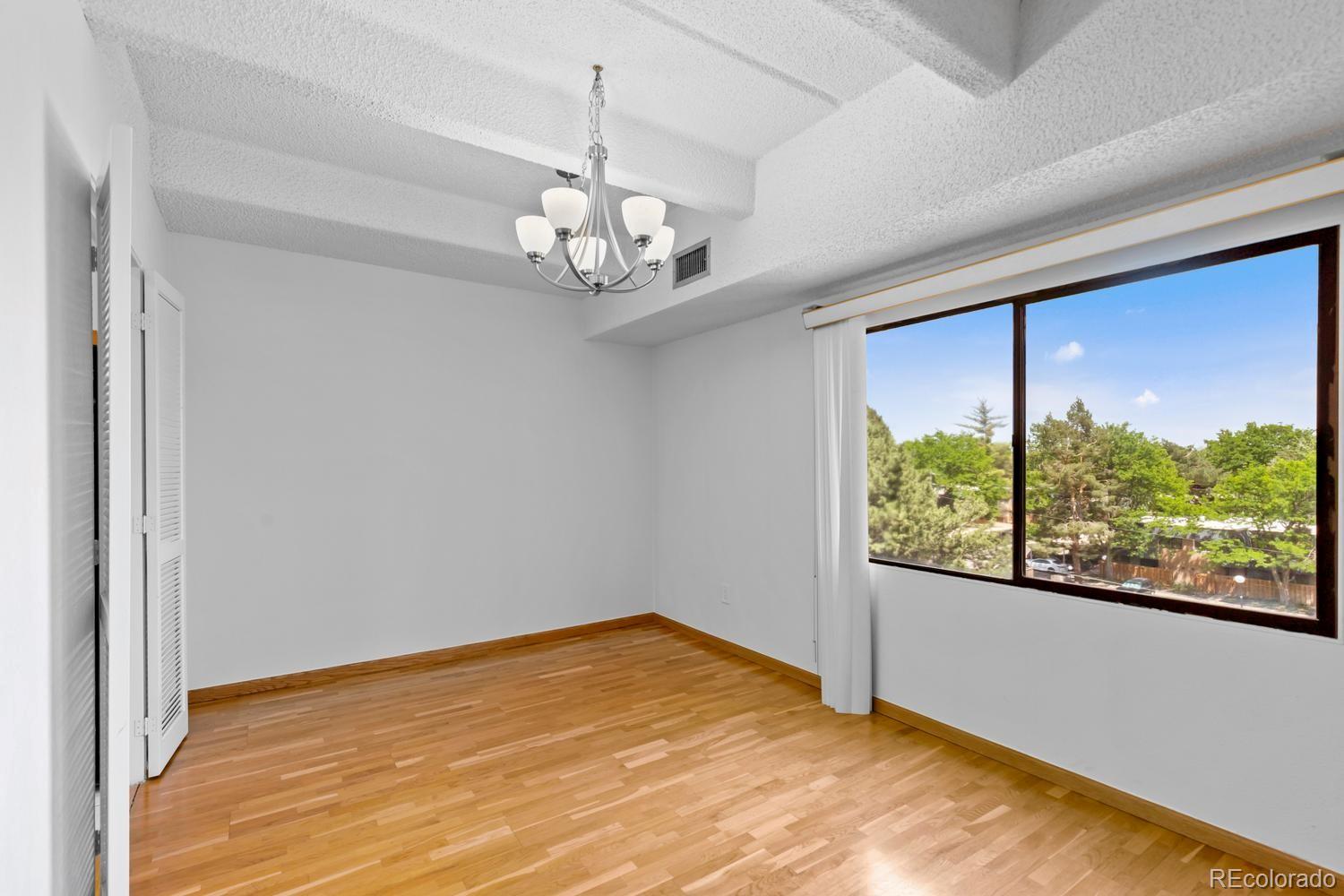 MLS Image #11 for 7877 e mississippi avenue,denver, Colorado