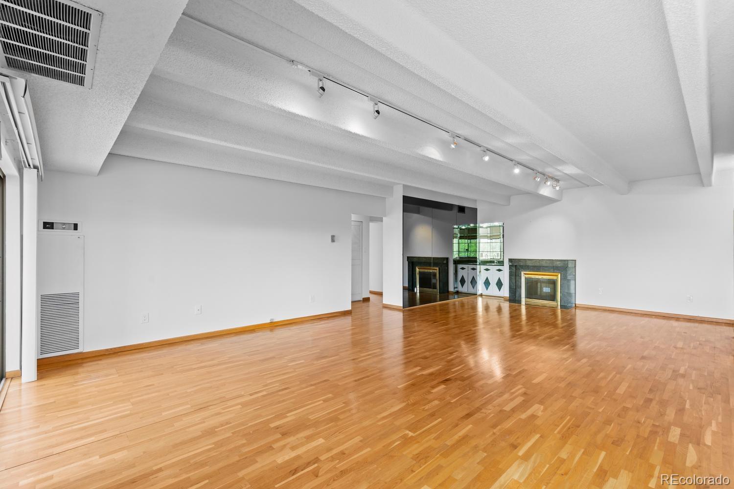 MLS Image #8 for 7877 e mississippi avenue,denver, Colorado