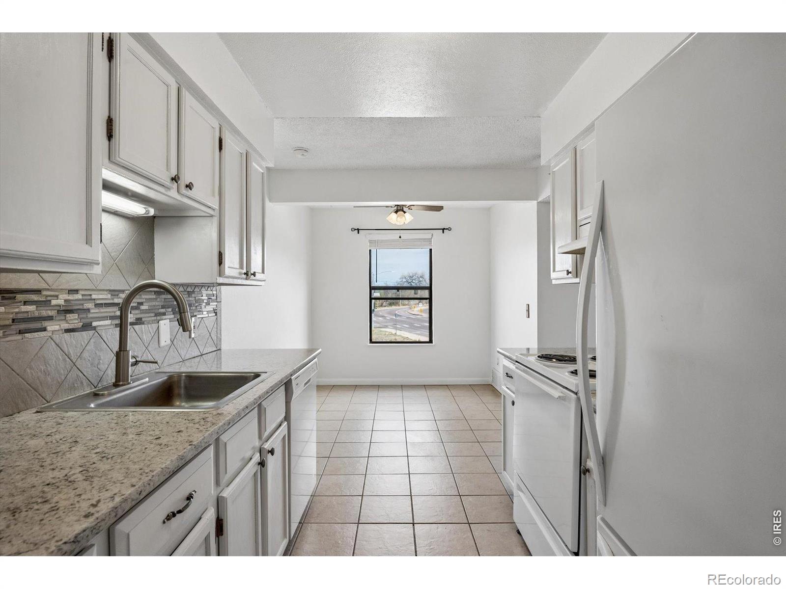 MLS Image #13 for 3121 s tamarac drive 208,denver, Colorado