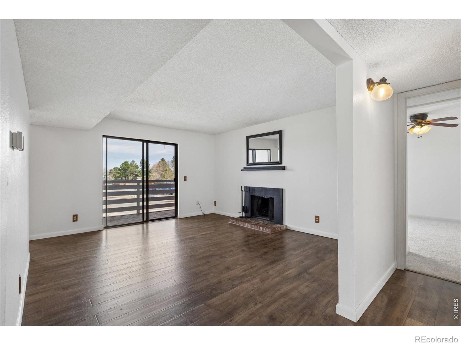 MLS Image #7 for 3121 s tamarac drive 208,denver, Colorado