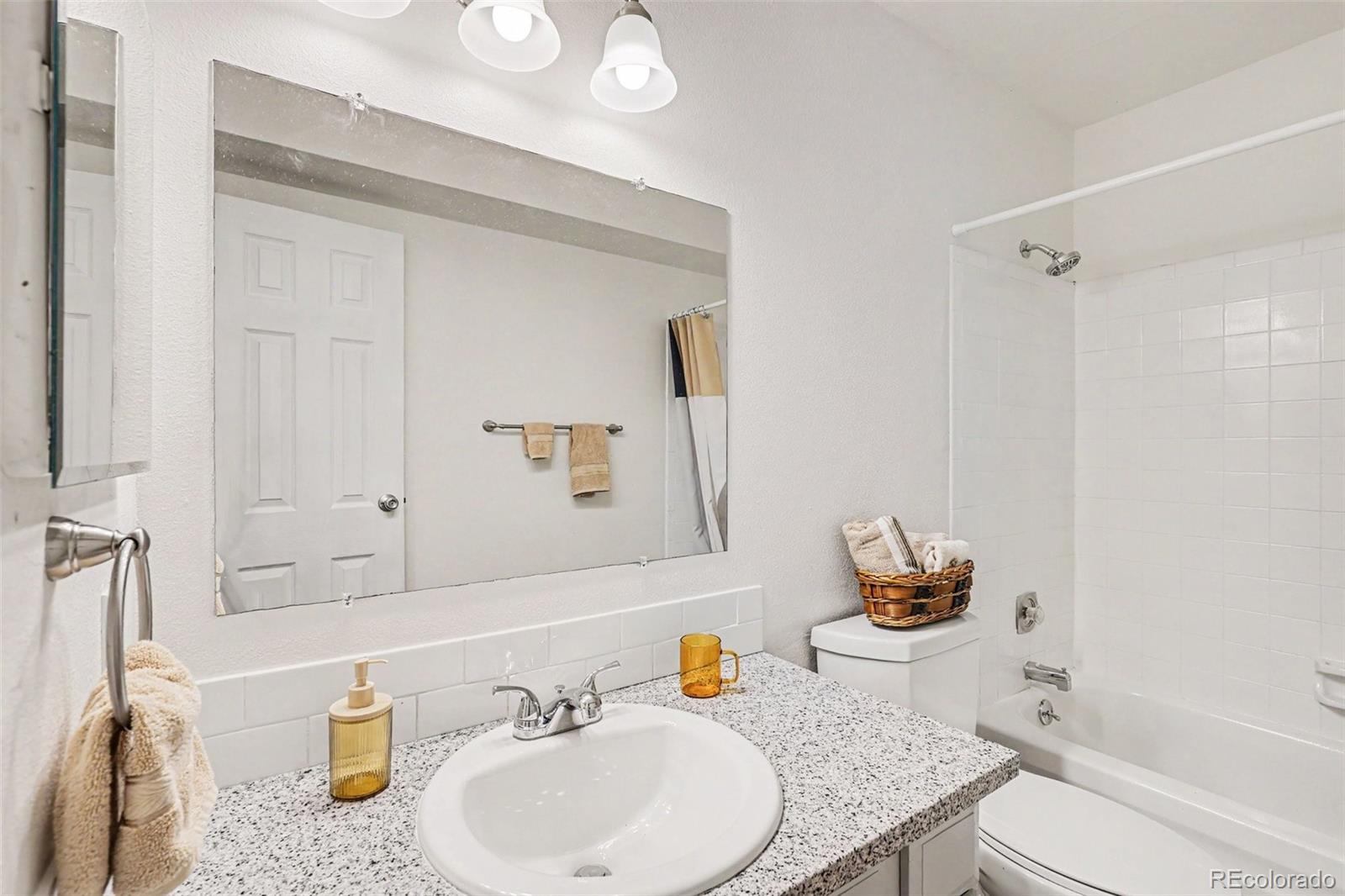MLS Image #22 for 10150 e virginia avenue,denver, Colorado