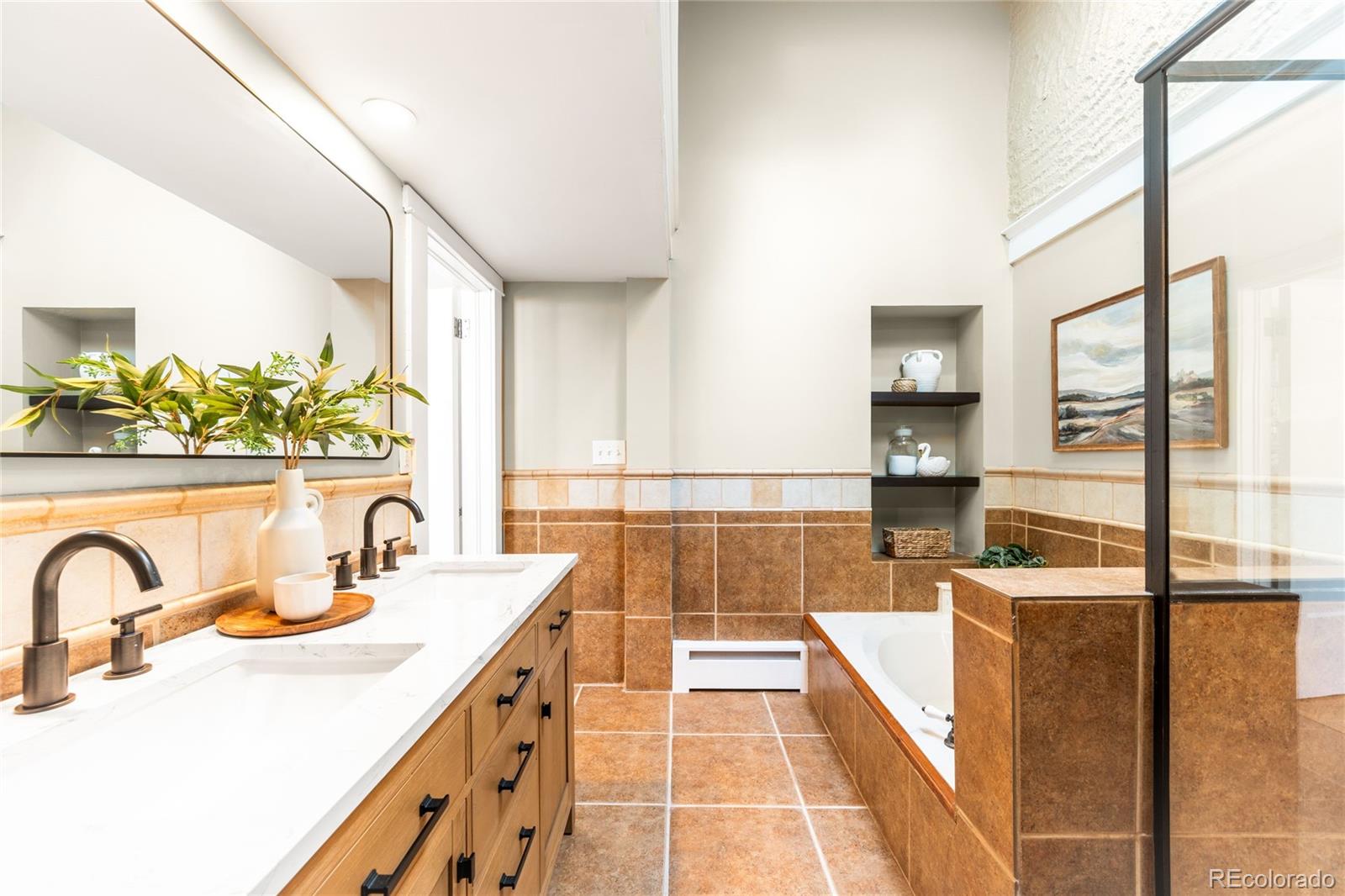 MLS Image #21 for 622  cook street,denver, Colorado