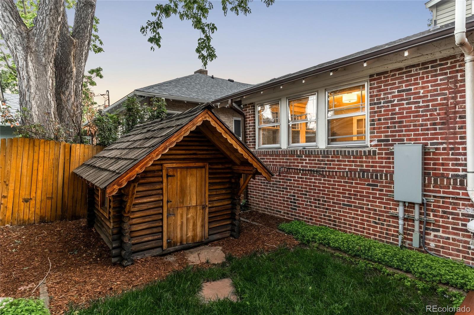 MLS Image #40 for 622  cook street,denver, Colorado