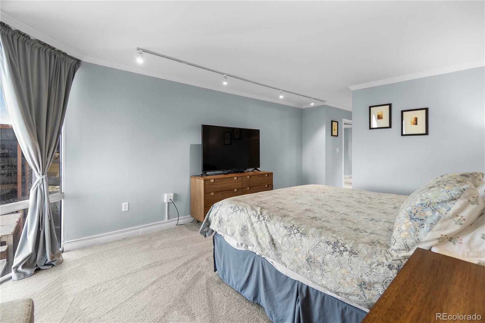 MLS Image #31 for 1625  larimer street,denver, Colorado