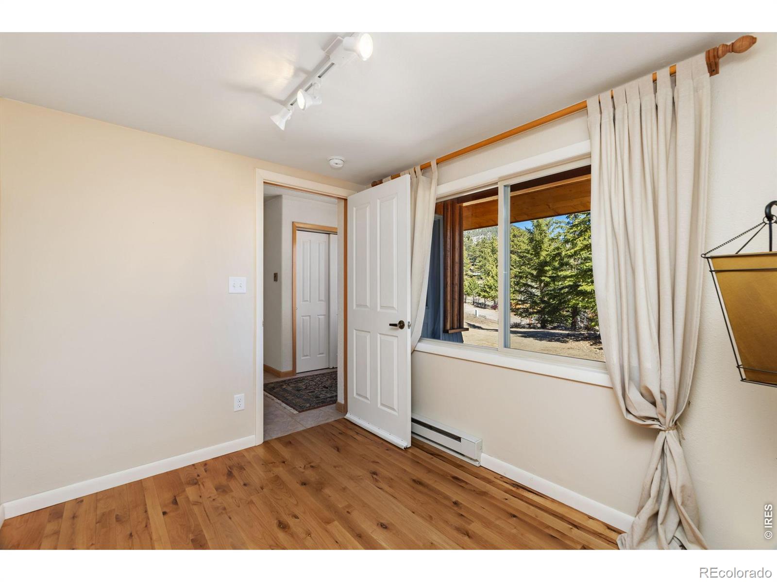 MLS Image #10 for 2340  eagle cliff road,estes park, Colorado