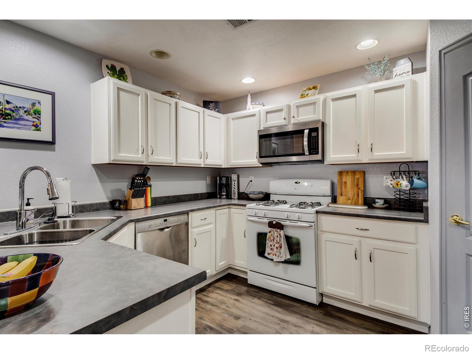 MLS Image #11 for 2215  calais drive,longmont, Colorado