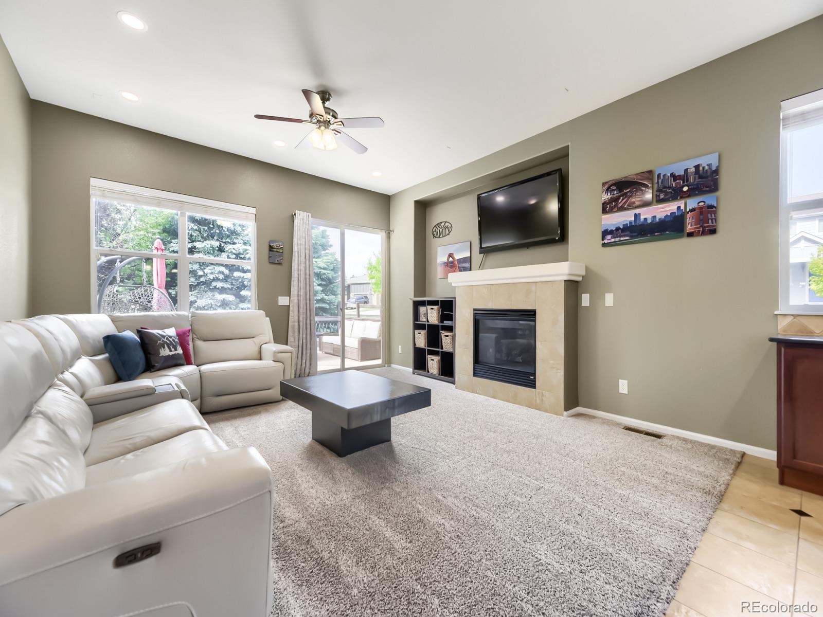 MLS Image #5 for 17014  blue indigo lane,parker, Colorado