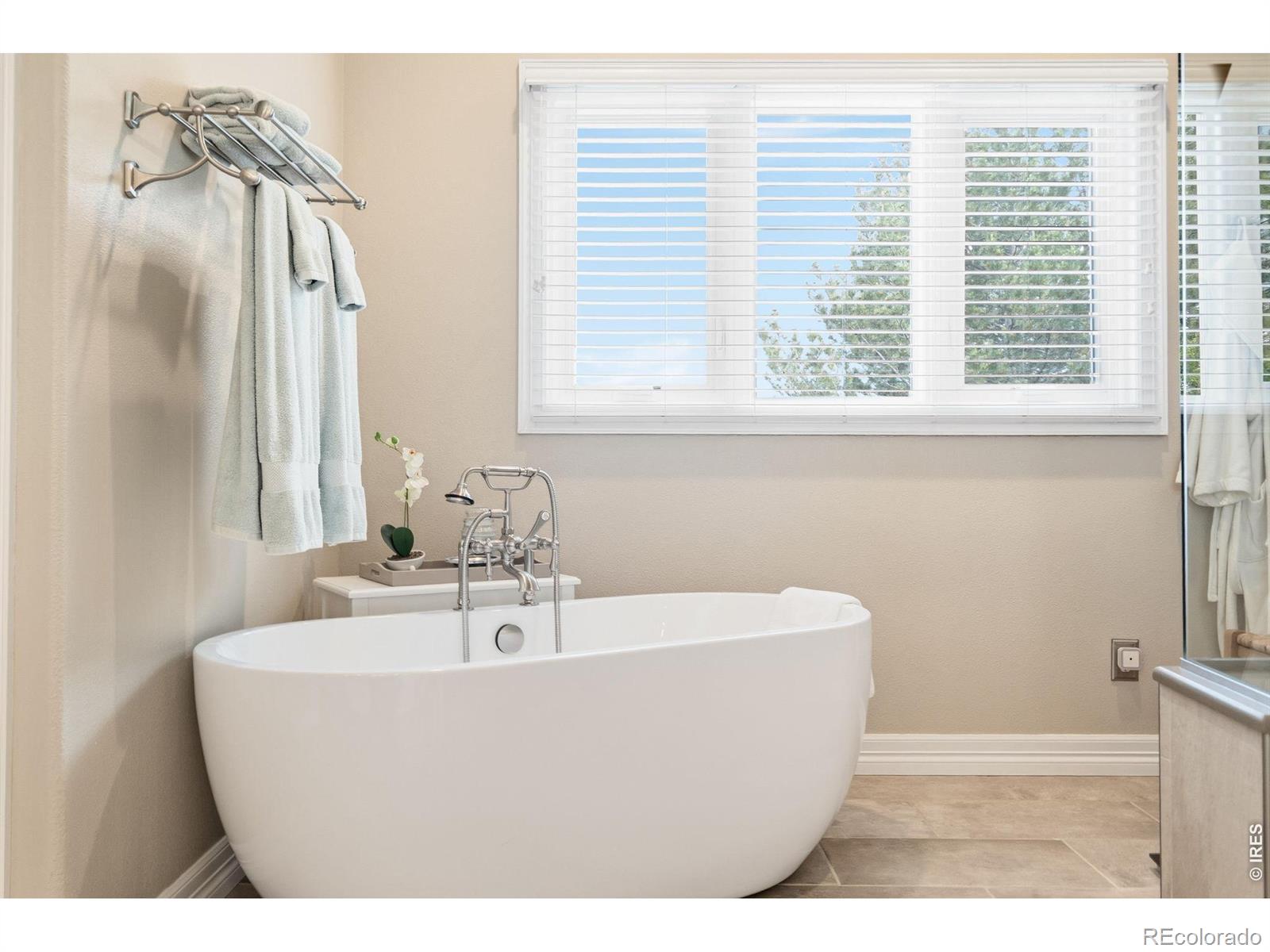 MLS Image #15 for 6448  southridge greens boulevard,fort collins, Colorado