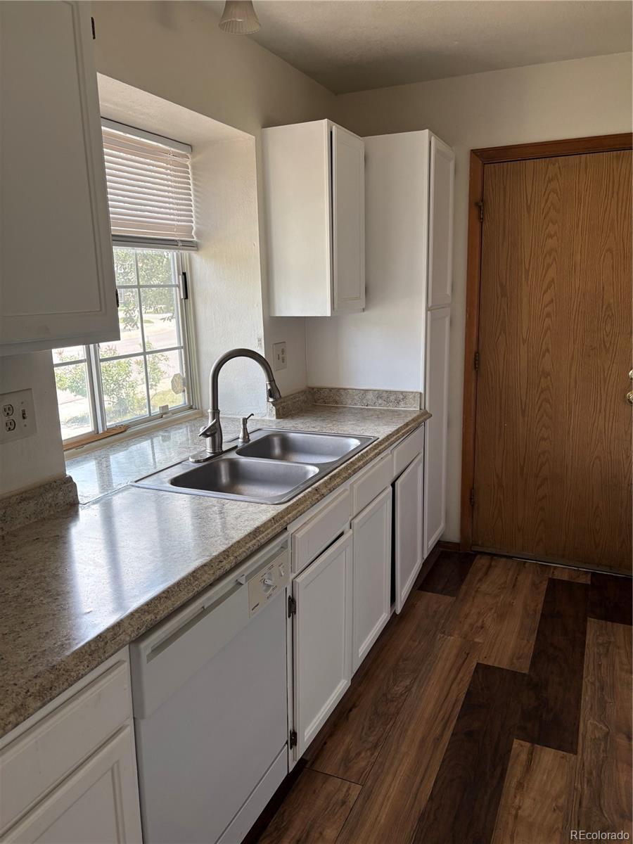 MLS Image #4 for 21124 e powers circle,centennial, Colorado
