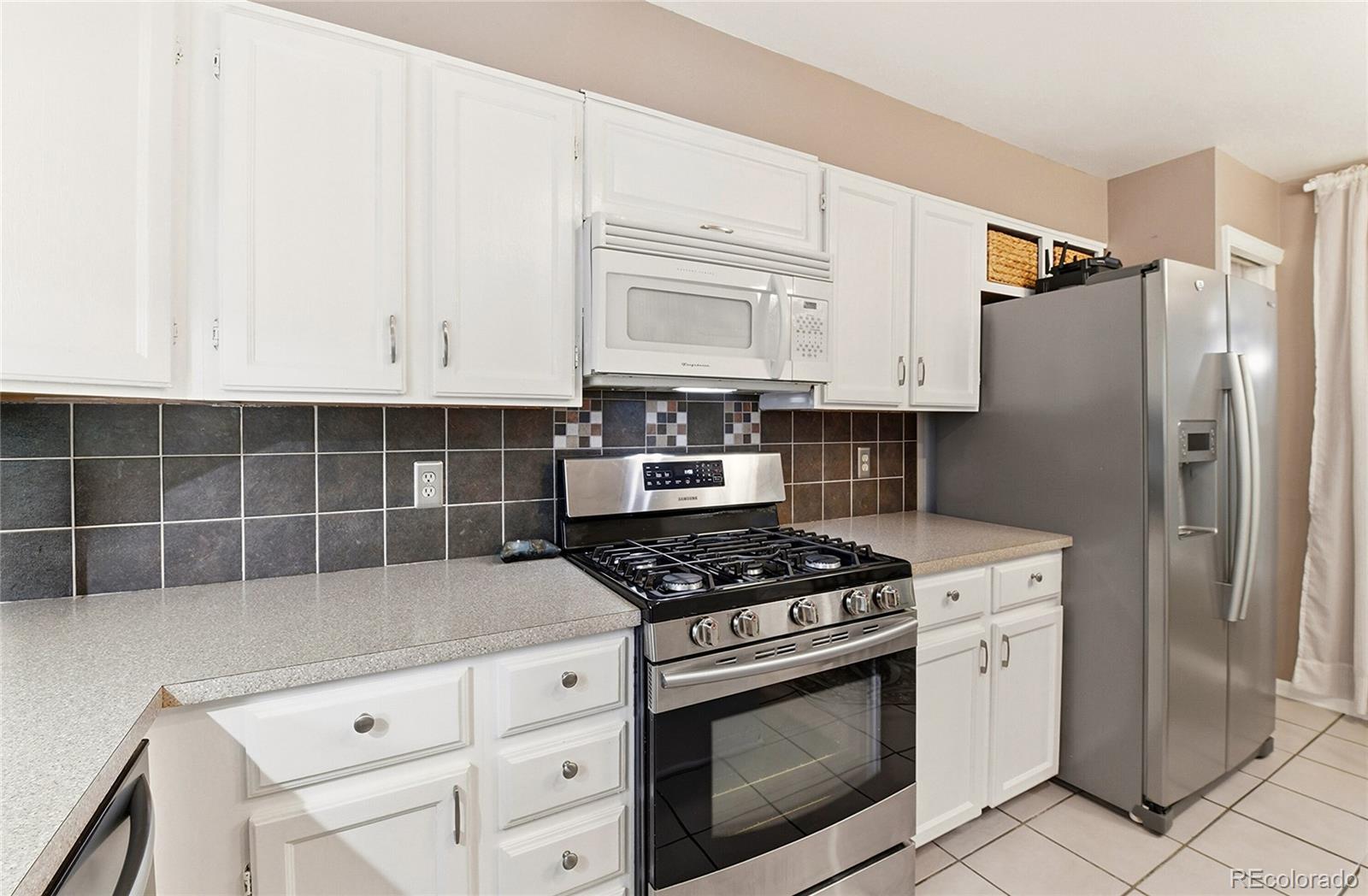 MLS Image #11 for 7903 s garrison way,littleton, Colorado