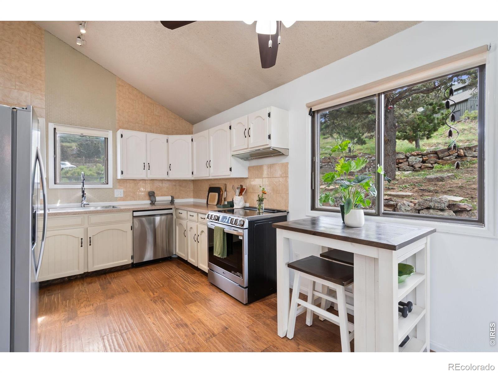 MLS Image #4 for 4916  overhill drive,fort collins, Colorado