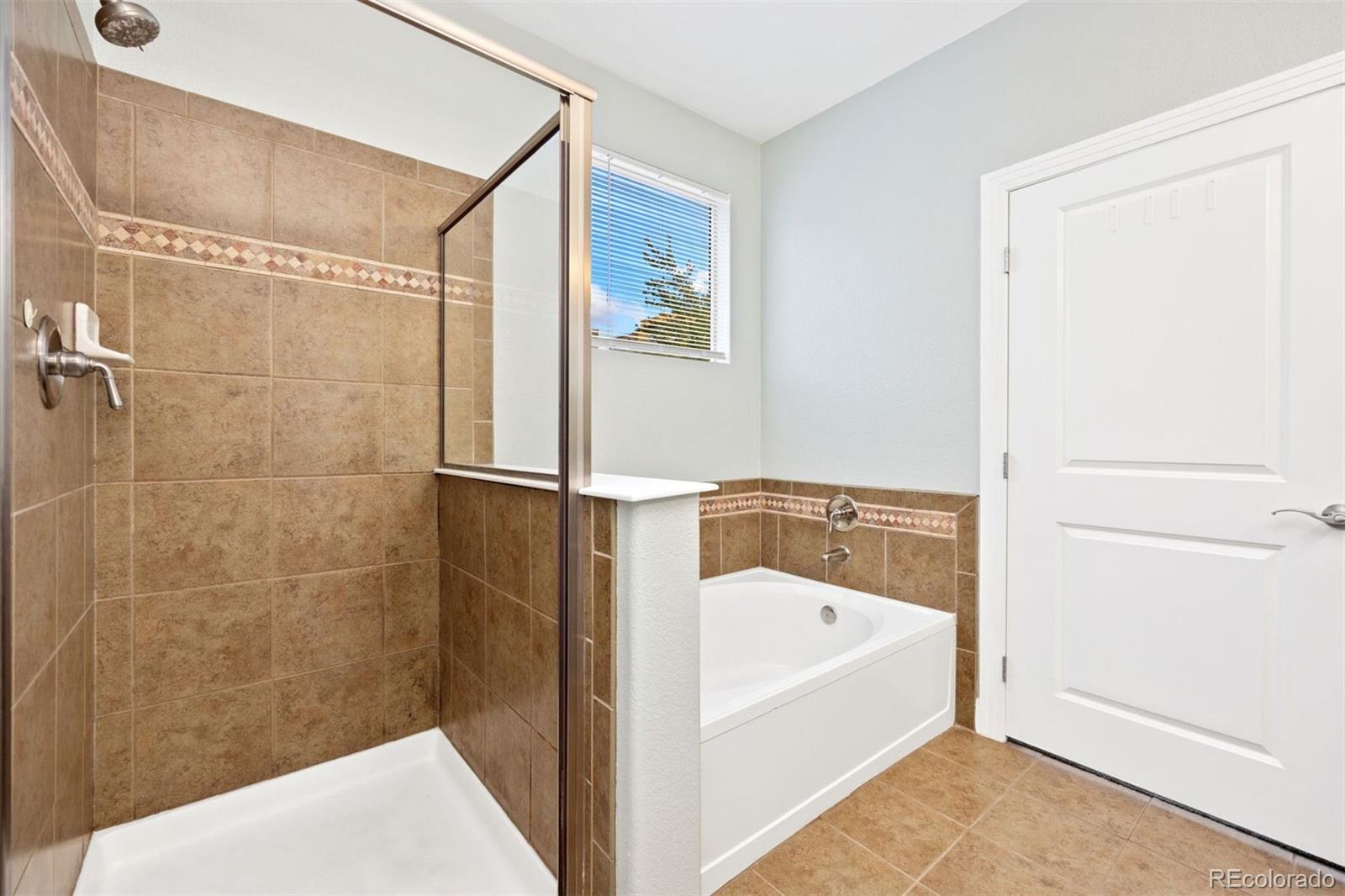 MLS Image #14 for 9039 e panorama circle,englewood, Colorado