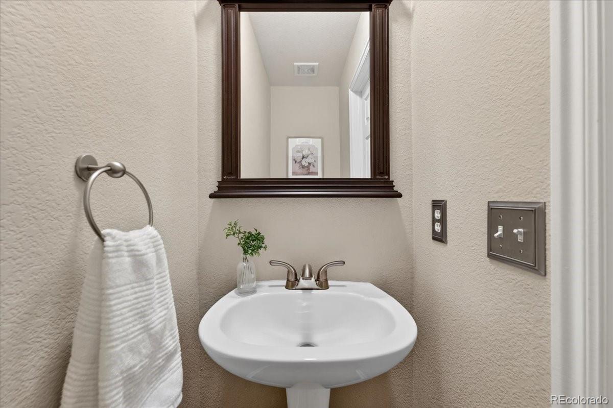 MLS Image #18 for 5228  sydney avenue,highlands ranch, Colorado