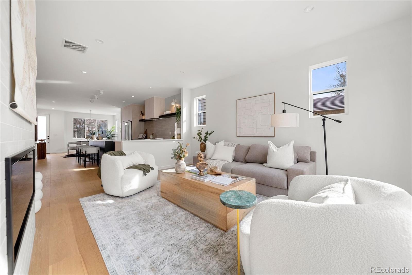 MLS Image #15 for 2357 s bannock street,denver, Colorado