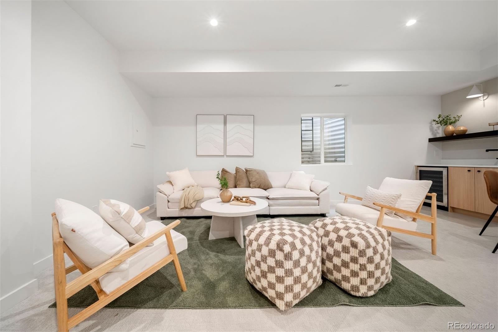 MLS Image #39 for 2357 s bannock street,denver, Colorado