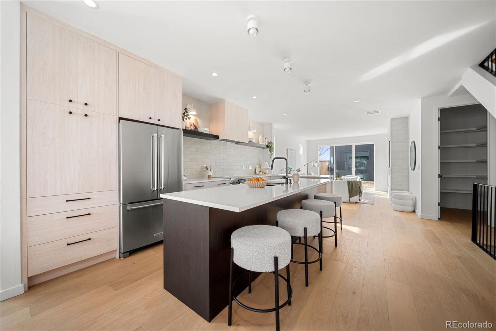 MLS Image #7 for 2357 s bannock street,denver, Colorado