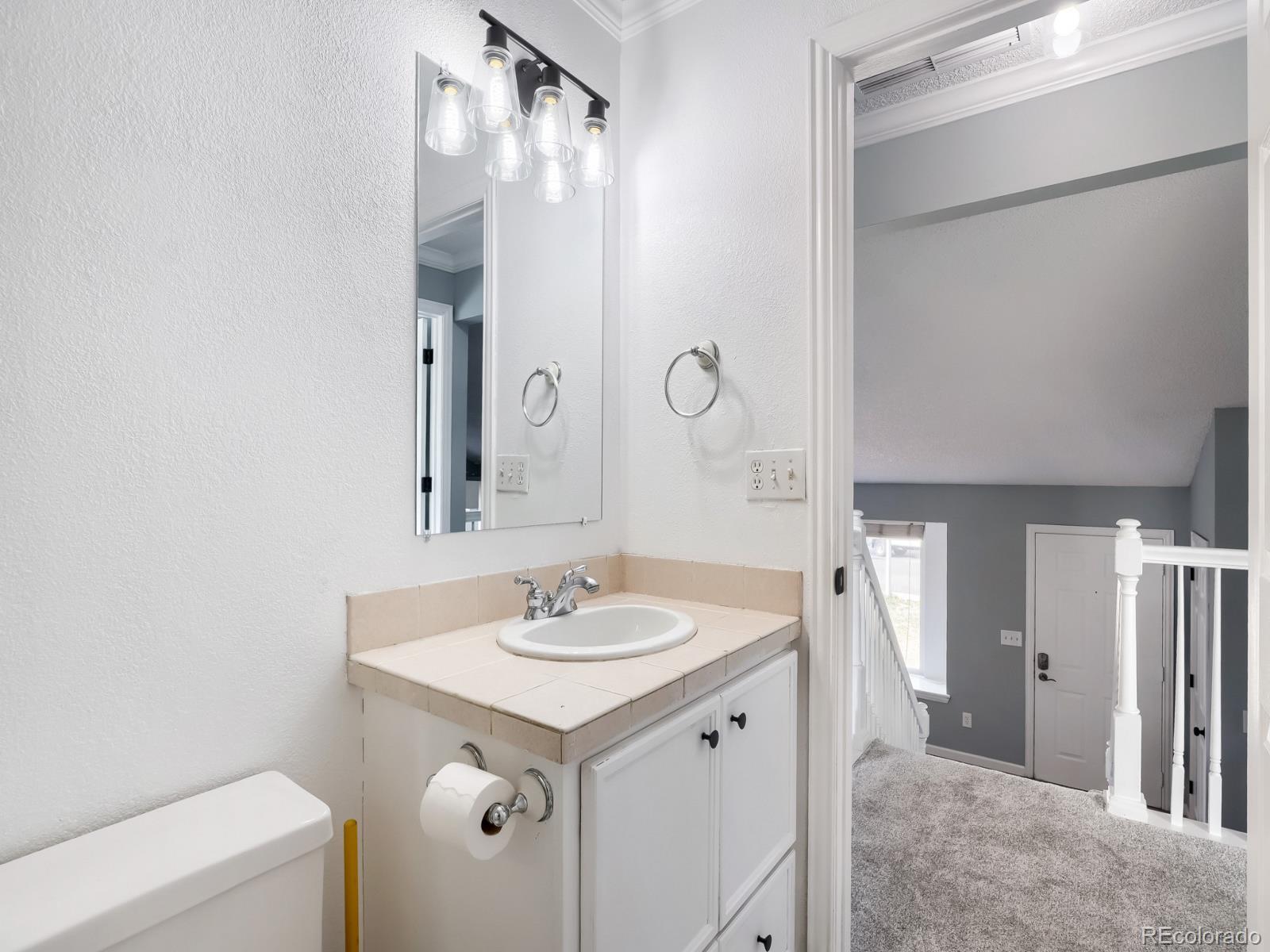 MLS Image #14 for 19714 e oxford drive,aurora, Colorado