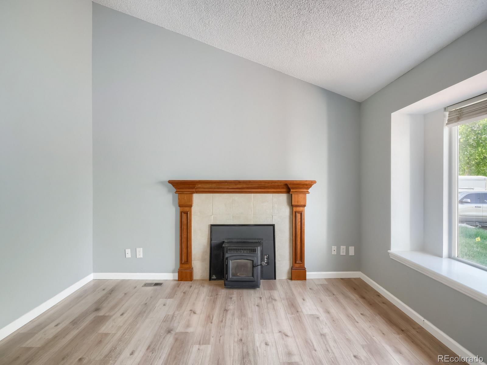 MLS Image #20 for 19714 e oxford drive,aurora, Colorado