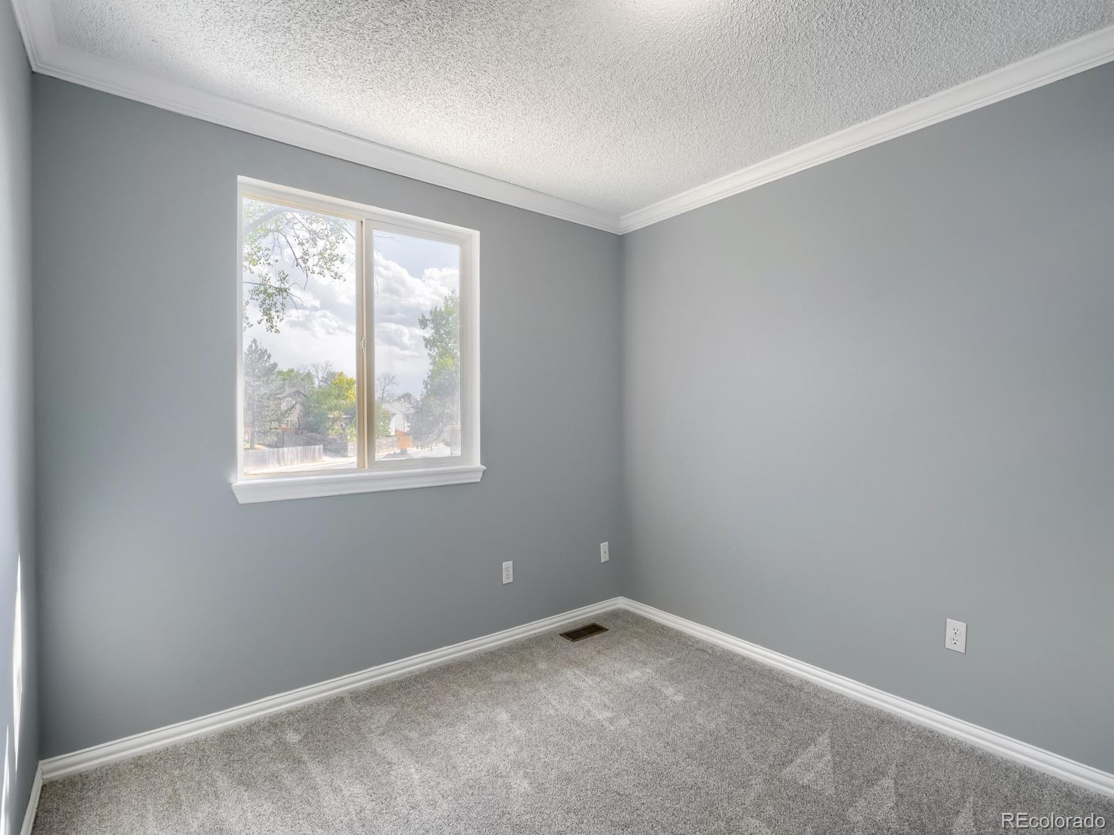 MLS Image #21 for 19714 e oxford drive,aurora, Colorado
