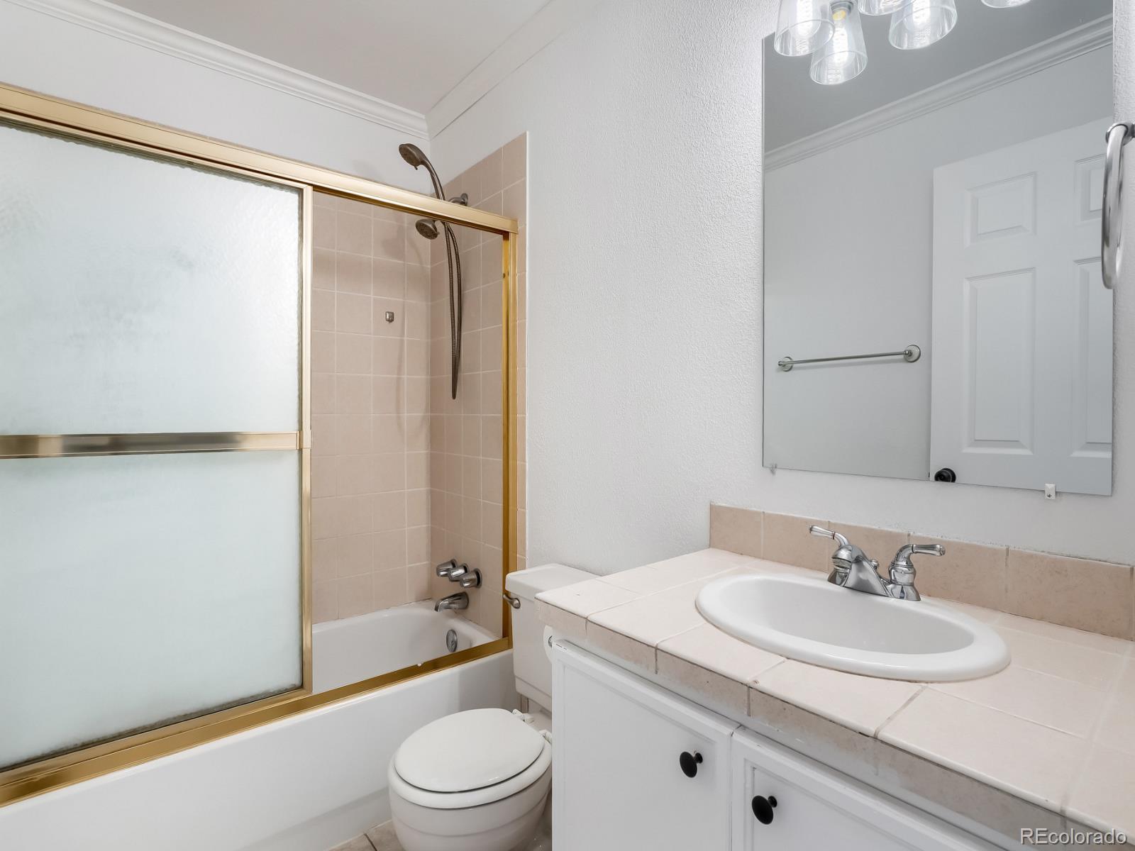 MLS Image #22 for 19714 e oxford drive,aurora, Colorado