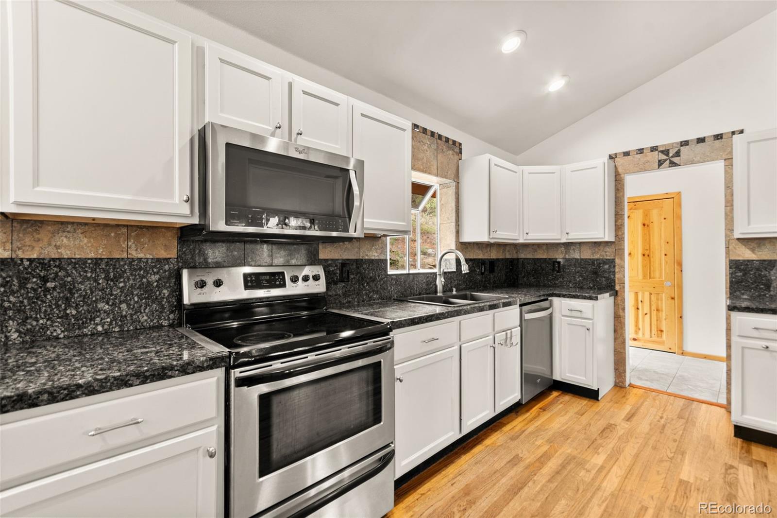 MLS Image #7 for 202  badger lane,bailey, Colorado