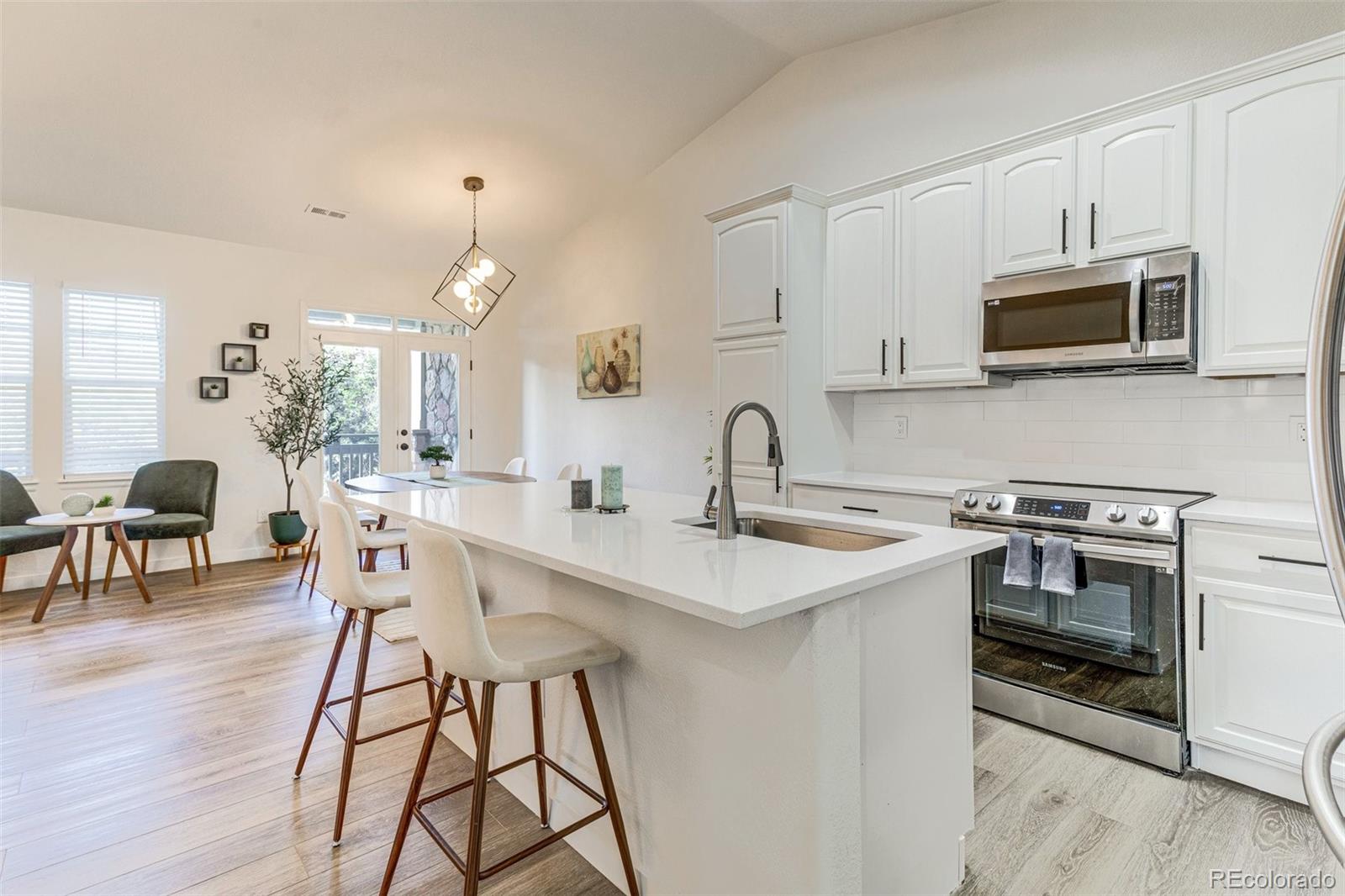 MLS Image #12 for 23043 e ontario drive,aurora, Colorado