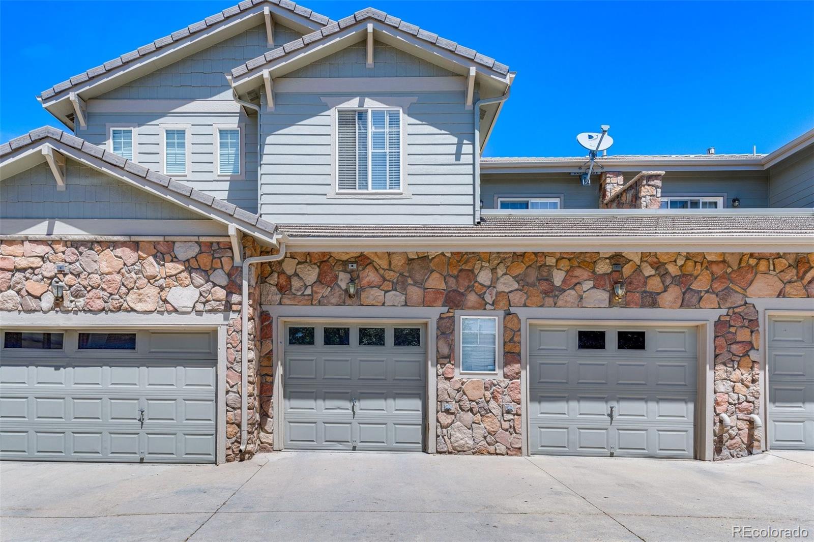 MLS Image #27 for 23043 e ontario drive,aurora, Colorado