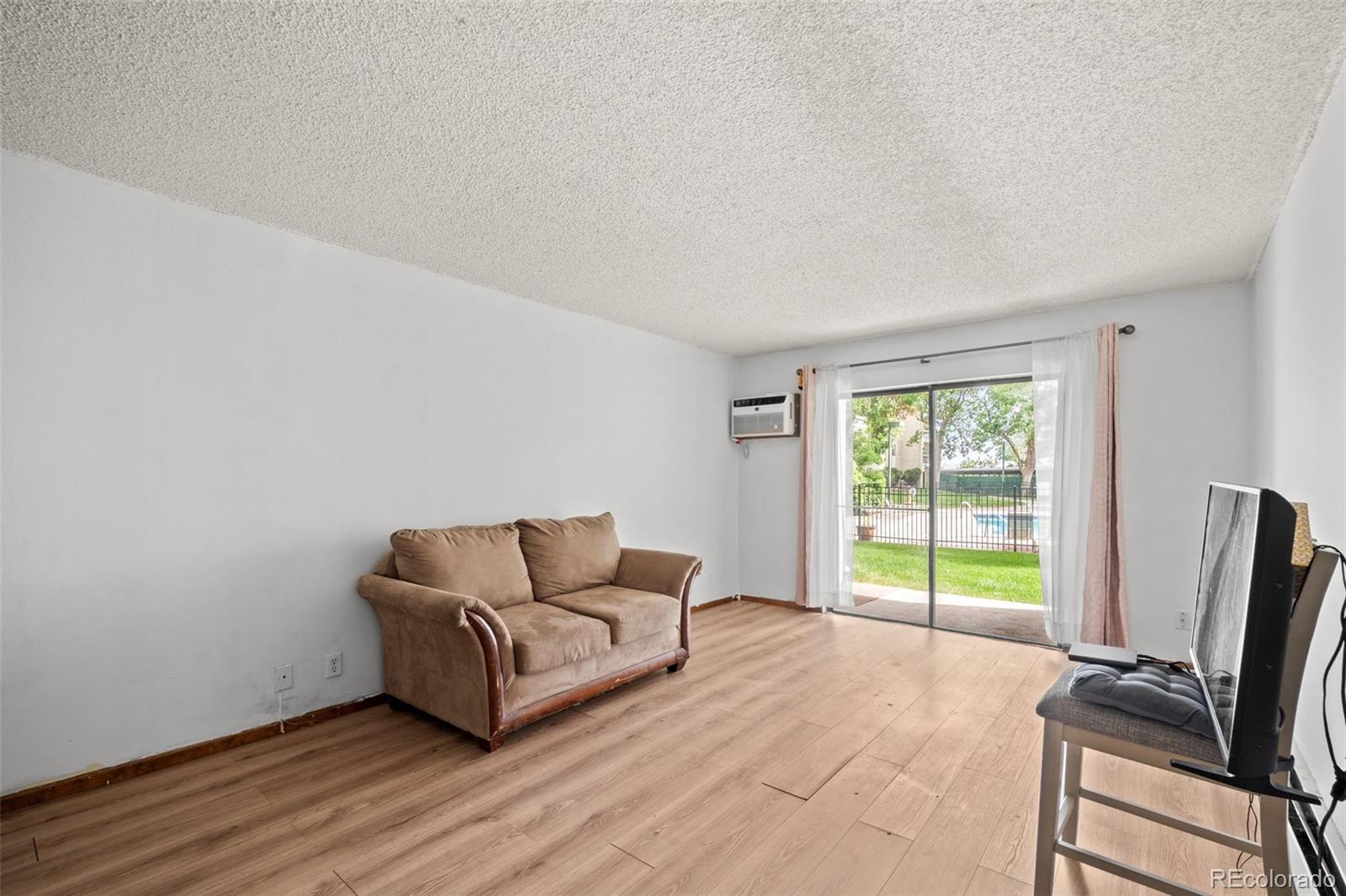 MLS Image #5 for 7780 w 38th avenue,wheat ridge, Colorado