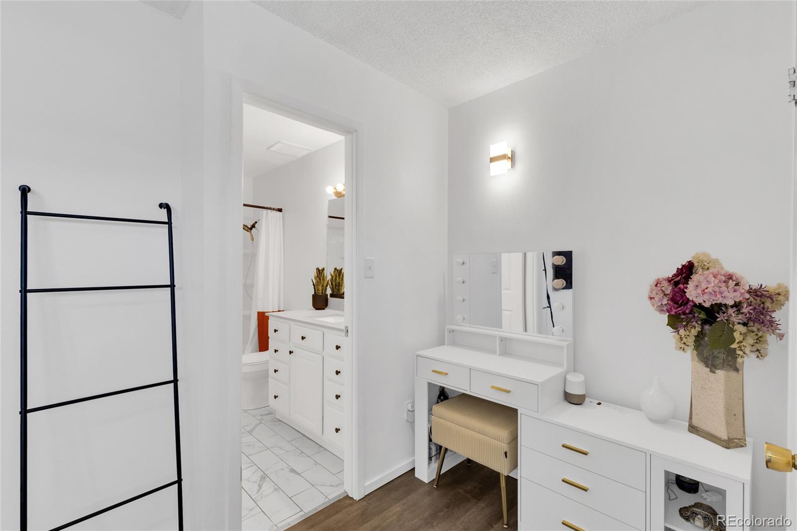 MLS Image #25 for 9240 e lehigh avenue ,denver, Colorado