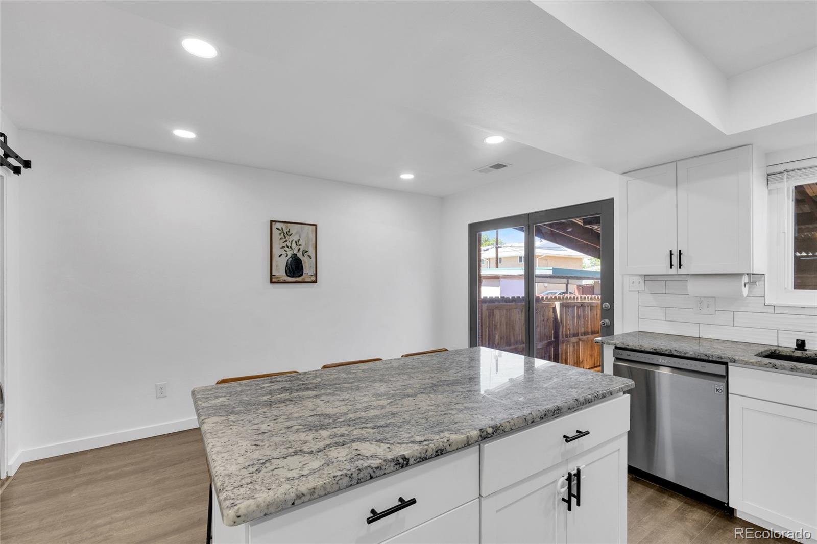 MLS Image #7 for 9240 e lehigh avenue ,denver, Colorado