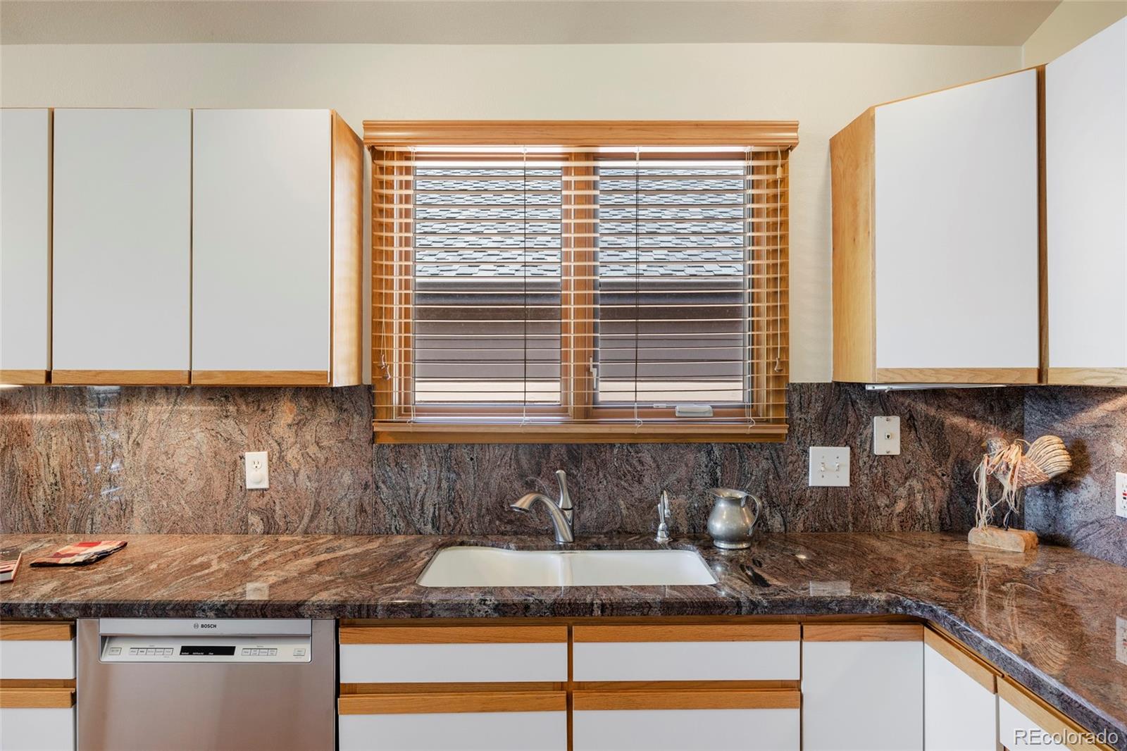 MLS Image #19 for 7900 e dartmouth avenue,denver, Colorado
