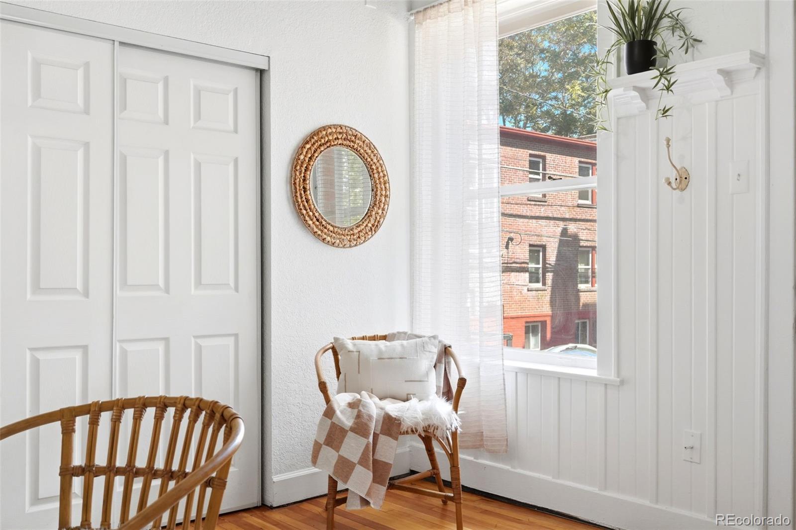 MLS Image #24 for 1376 n pearl street,denver, Colorado