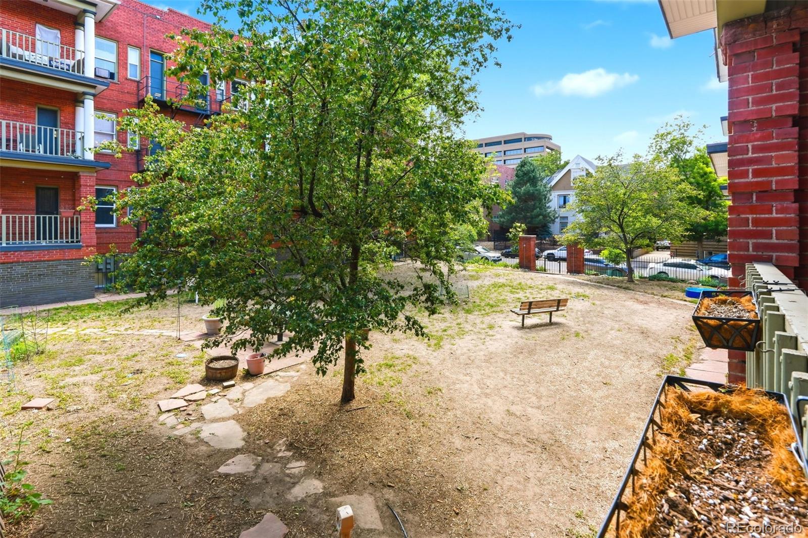 MLS Image #30 for 1376 n pearl street,denver, Colorado