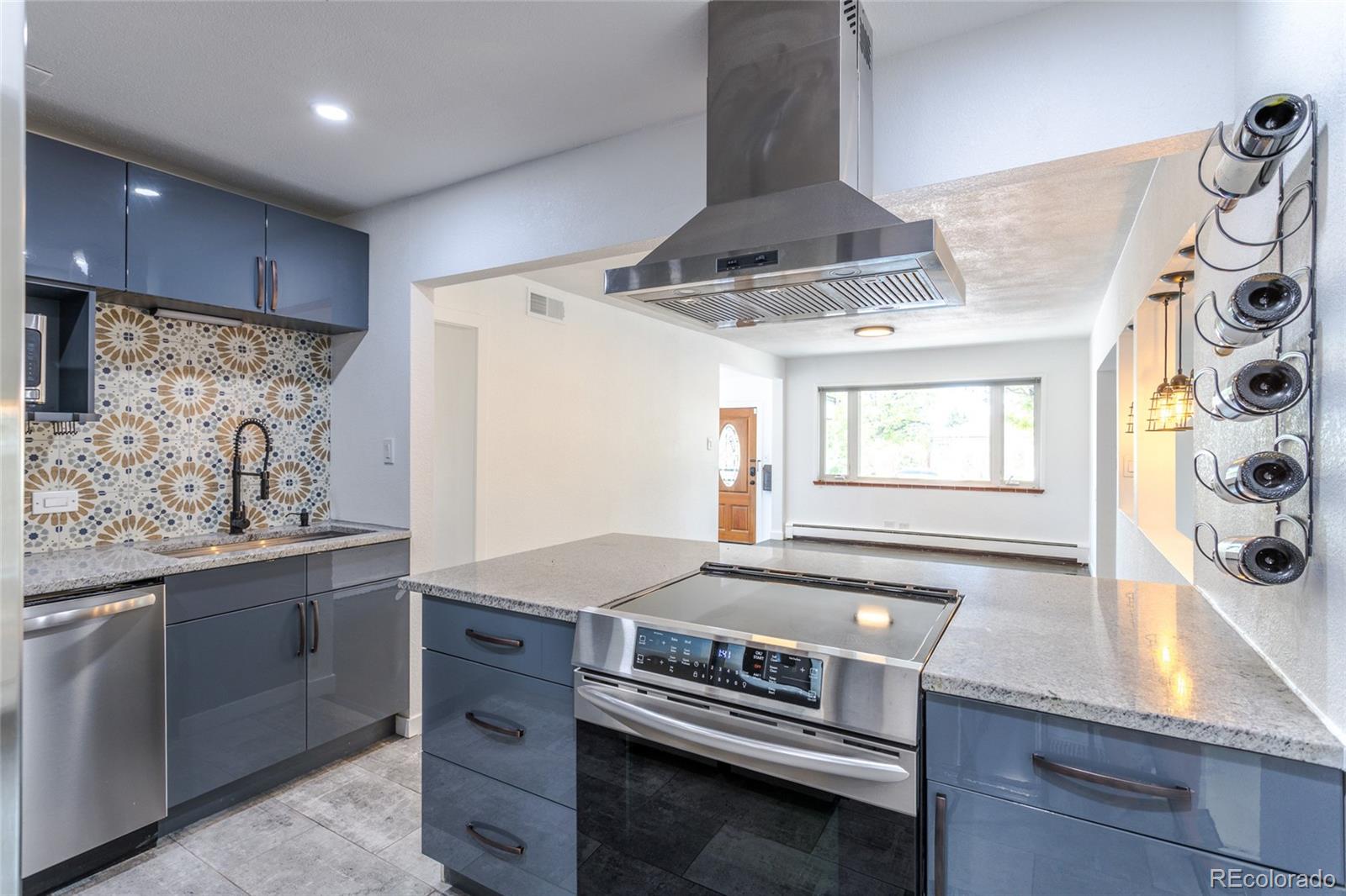 MLS Image #35 for 801 s shoshone street,denver, Colorado