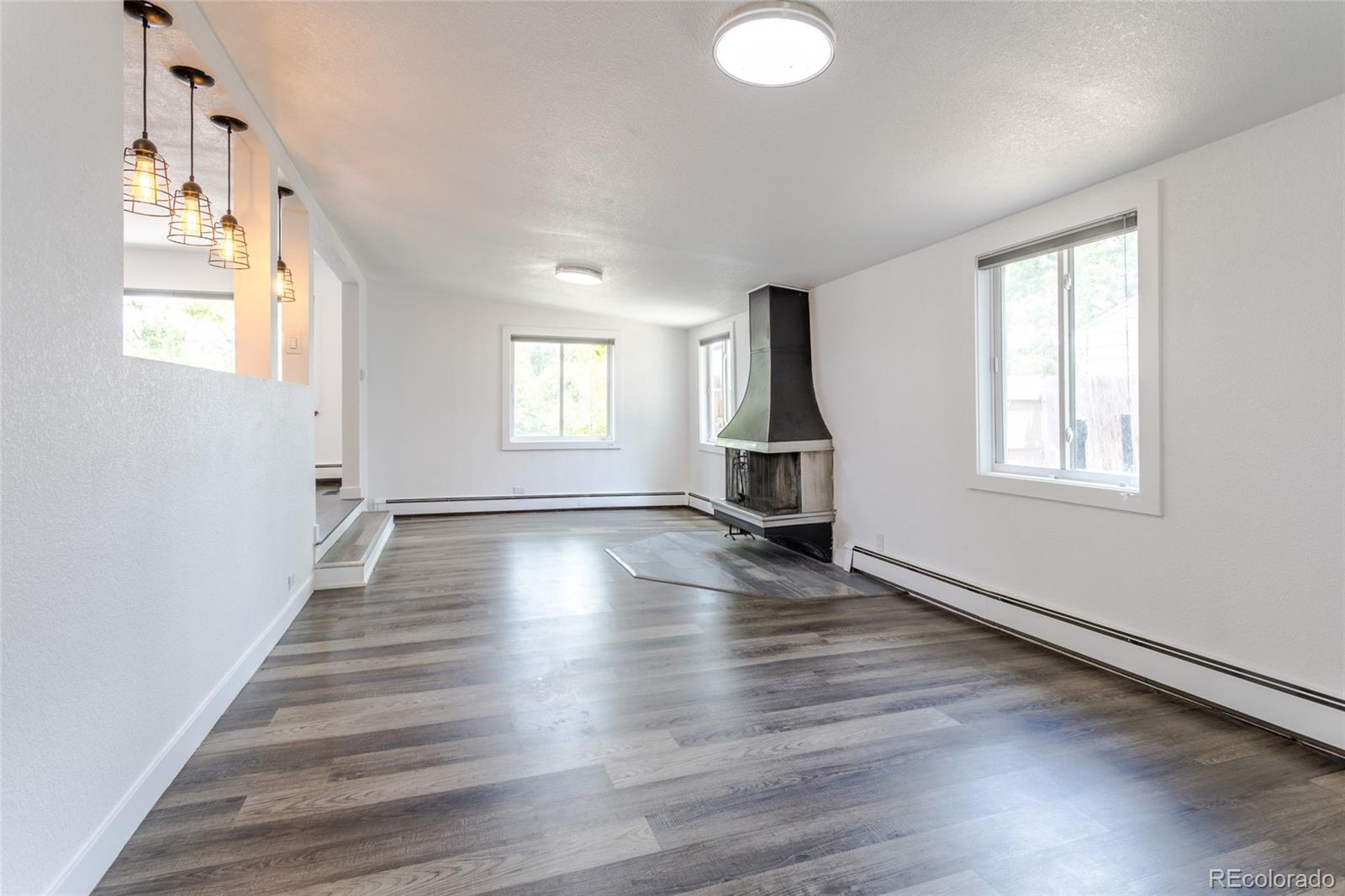 MLS Image #37 for 801 s shoshone street,denver, Colorado