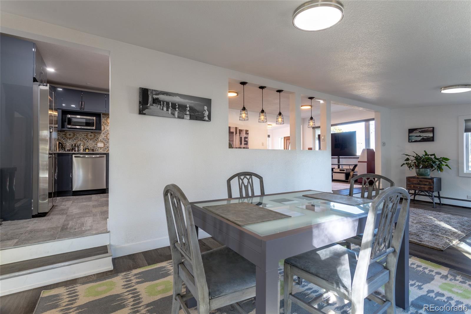 MLS Image #9 for 801 s shoshone street,denver, Colorado