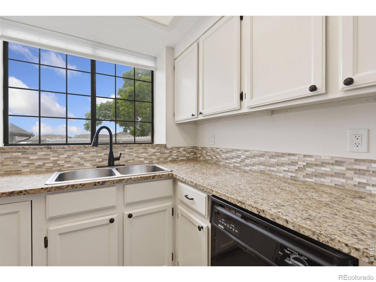 MLS Image #10 for 3025 w stuart street,fort collins, Colorado