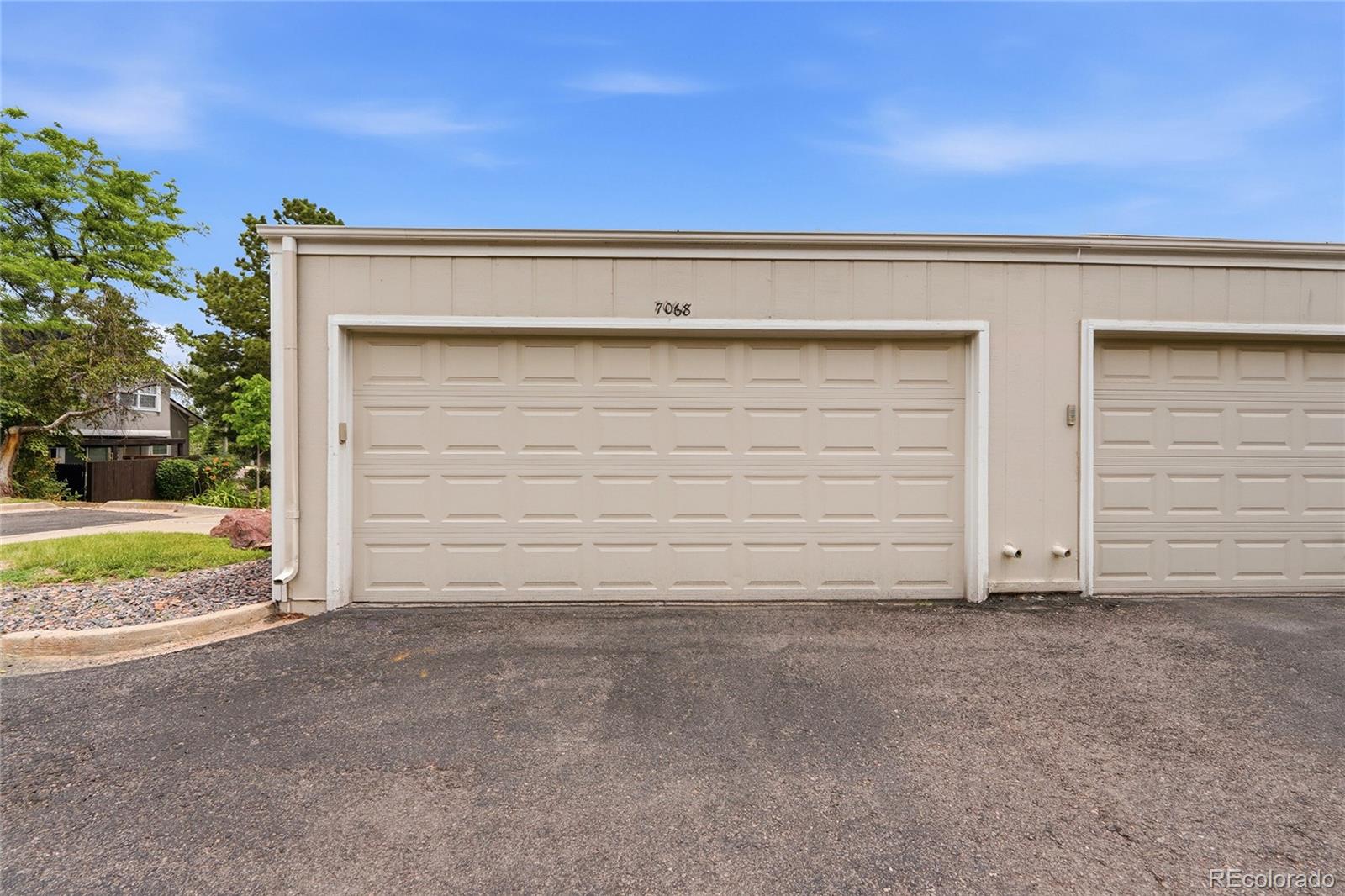 MLS Image #26 for 7068 s knolls way,centennial, Colorado