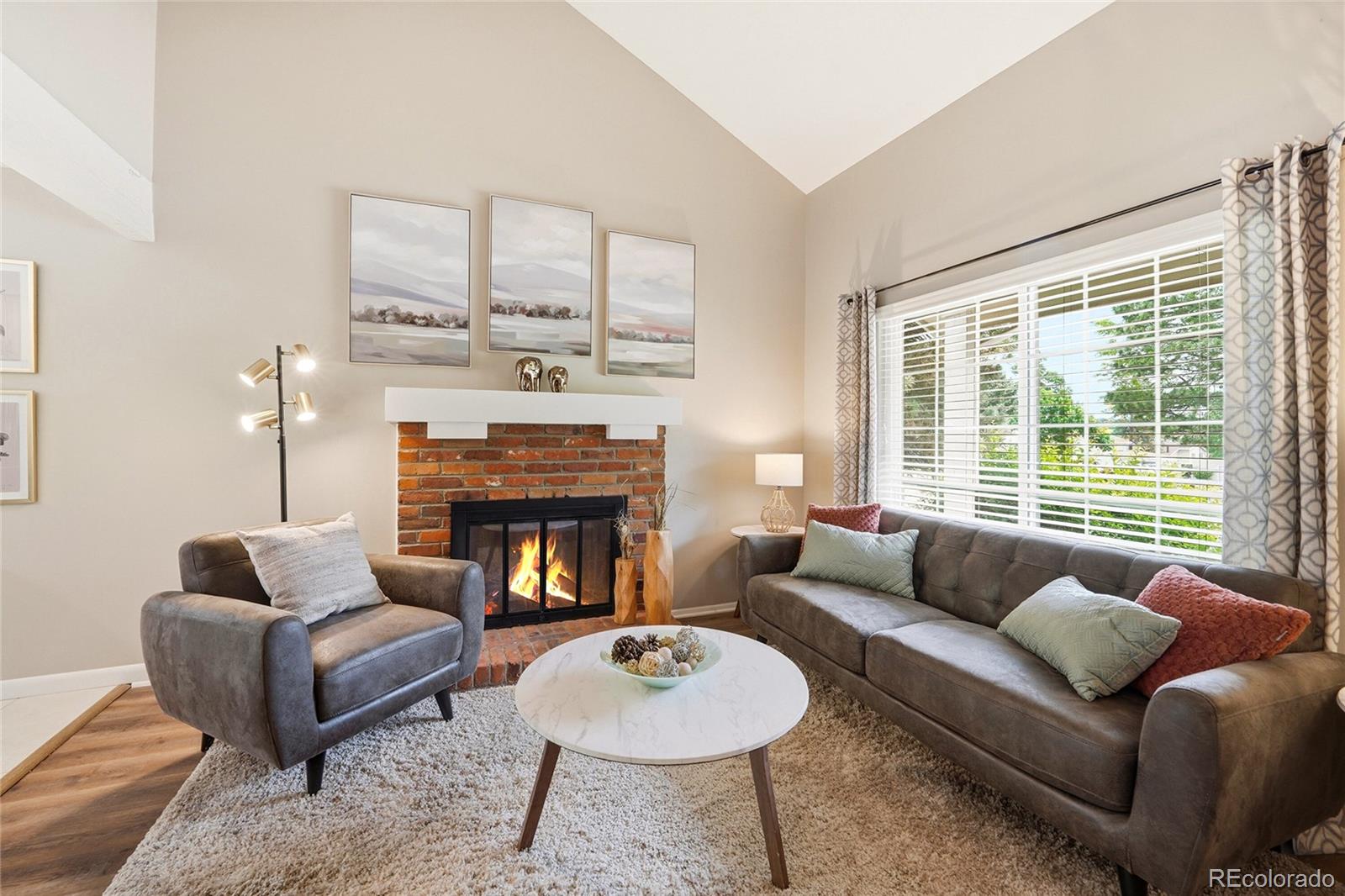 MLS Image #6 for 7068 s knolls way,centennial, Colorado