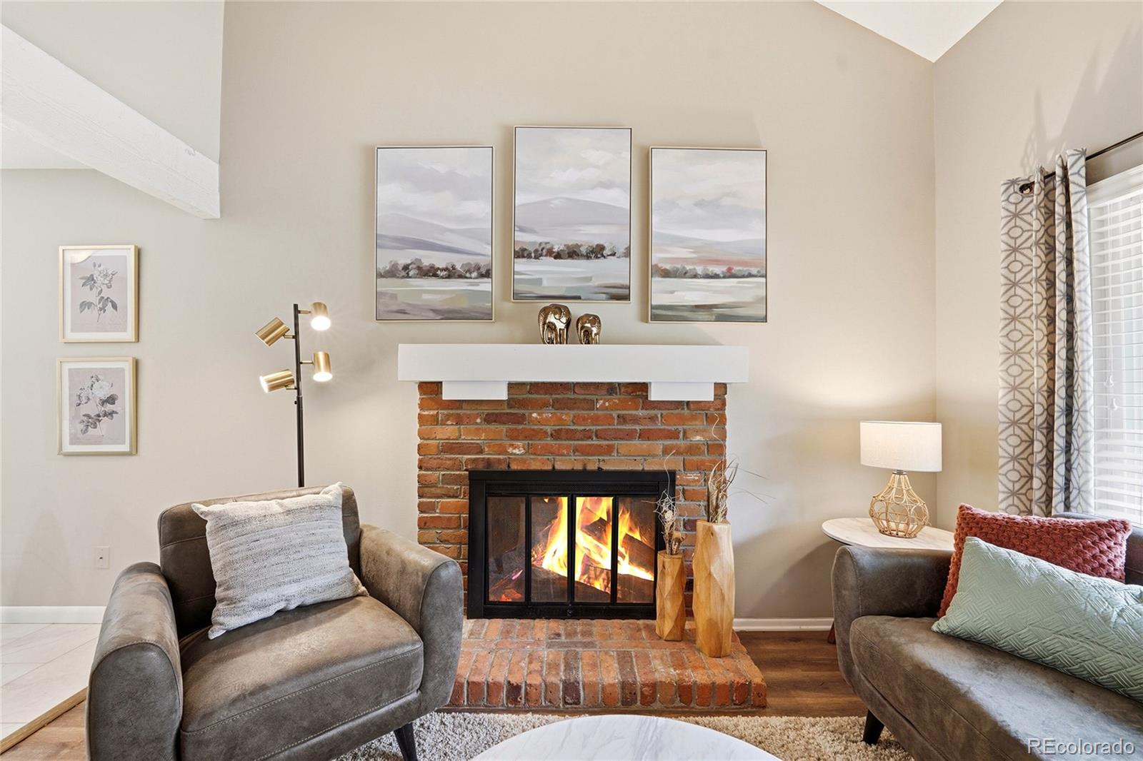 MLS Image #7 for 7068 s knolls way,centennial, Colorado
