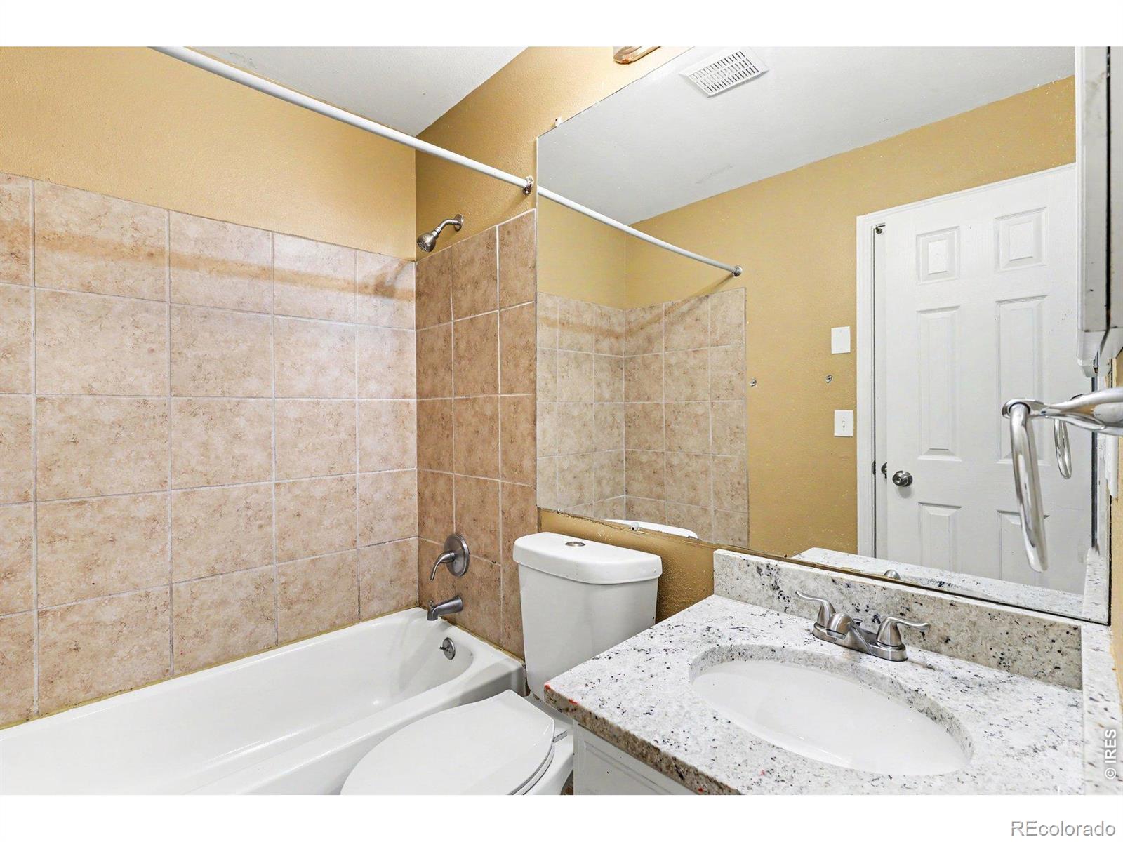 MLS Image #13 for 2220 s jasper way,aurora, Colorado