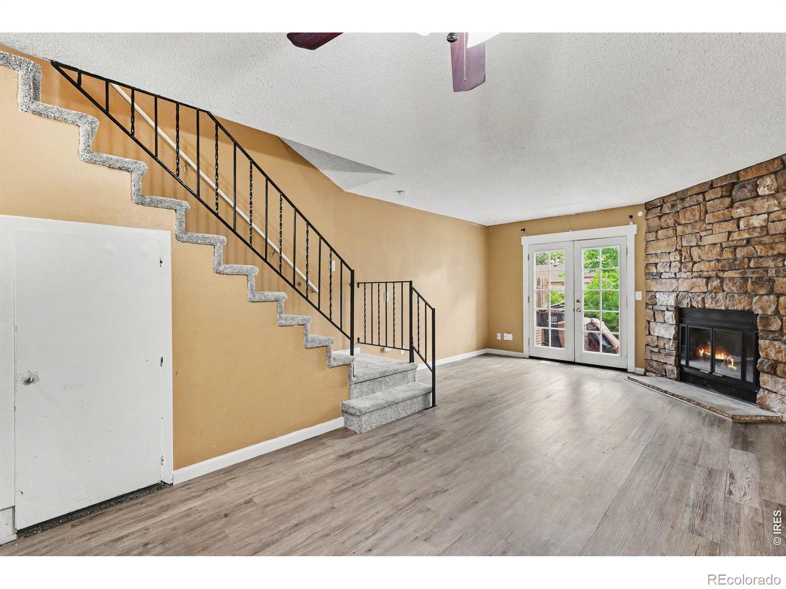MLS Image #3 for 2220 s jasper way,aurora, Colorado
