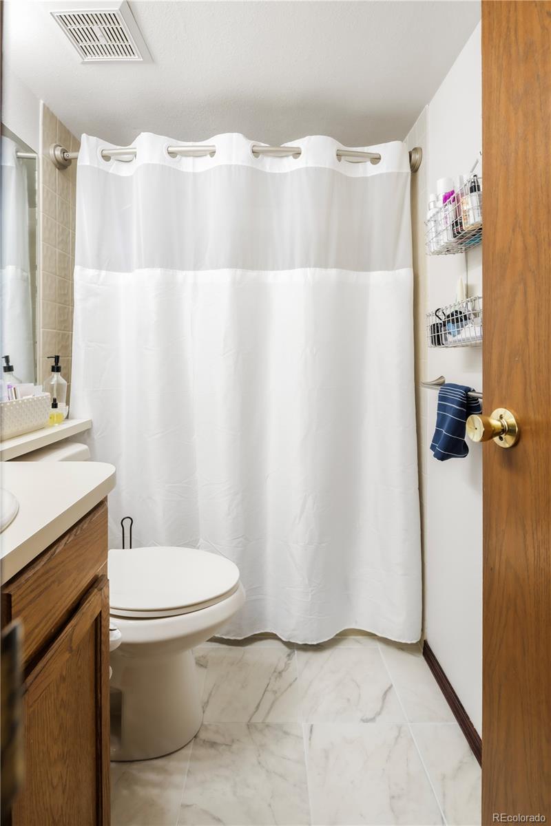 MLS Image #15 for 907 s yampa street,aurora, Colorado