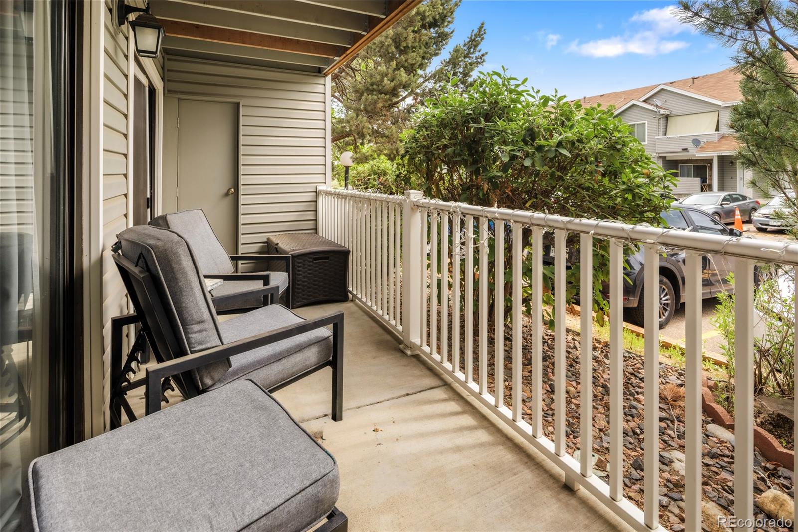 MLS Image #3 for 907 s yampa street,aurora, Colorado
