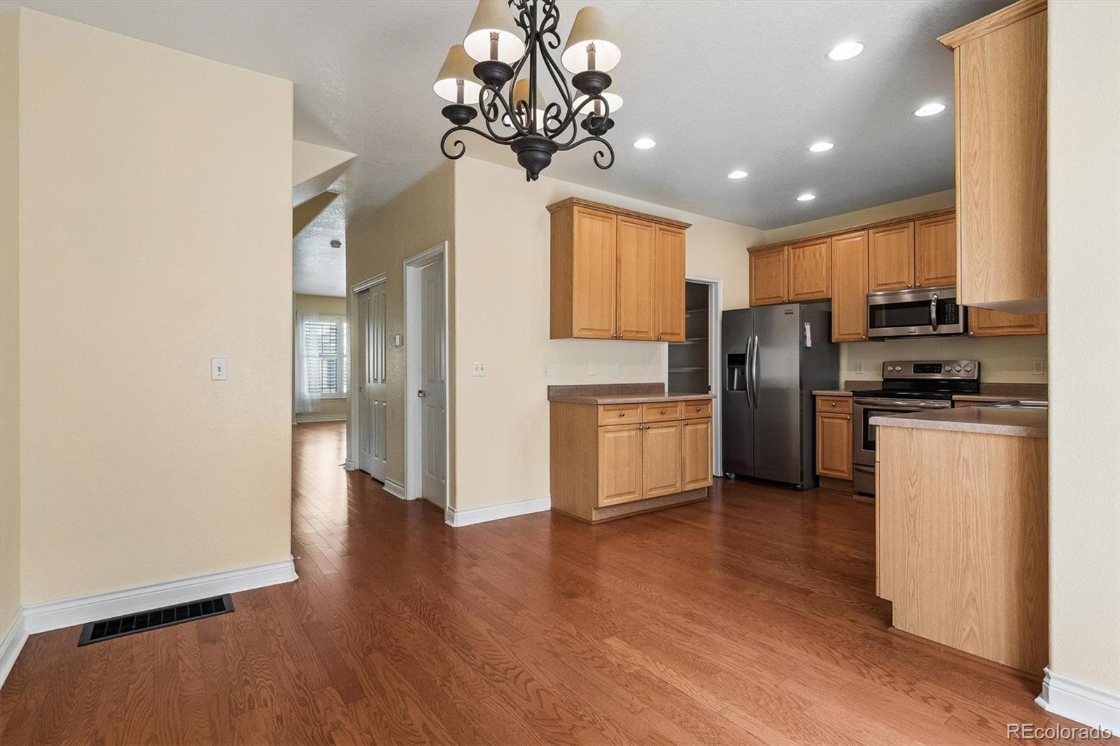 MLS Image #2 for 11338 w radcliffe drive,littleton, Colorado